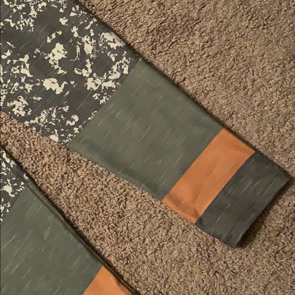 Prana leggings - Picture 3 of 5